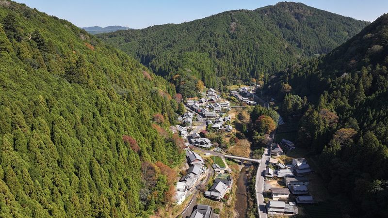 The valley hamlet of Yubune